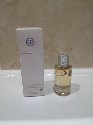 Miniatura de perfume Joy, de Dior