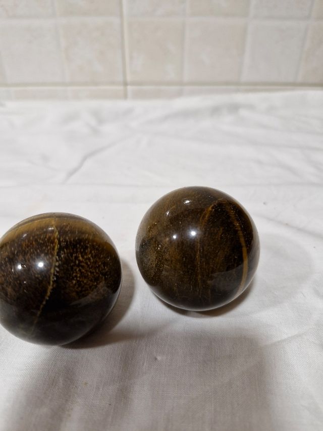 Ojo de tigre , Rodonita