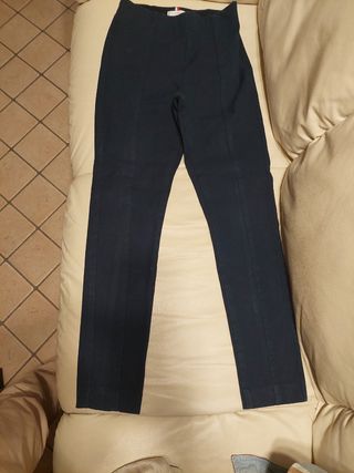 Pantaloni Tommy Hilfiger a sigaretta