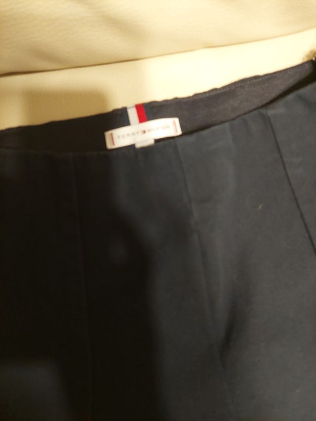 Pantaloni Tommy Hilfiger a sigaretta