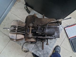 Motor derbi variant
