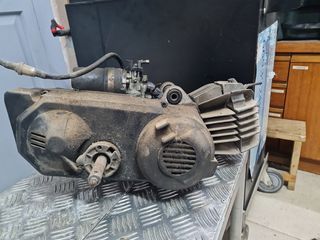 Motor derbi variant
