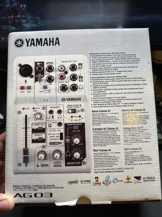 Yamaha AG03 Mixing Console