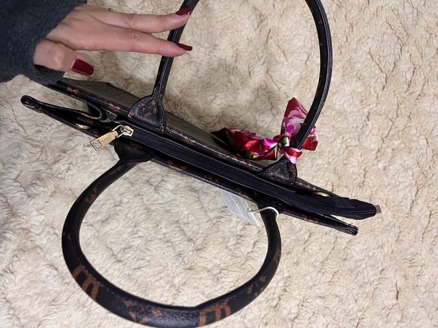 Borsa a spalla/a mano nuovissima