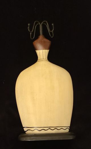 Maniquí porta joyas