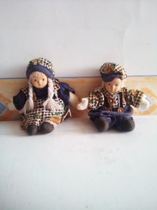 Dos munecas vintage de colecion EN porcelana