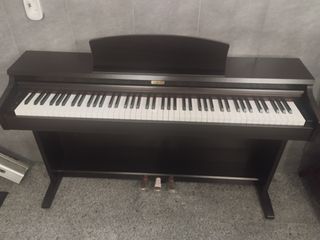 Piano kawai kdp 90