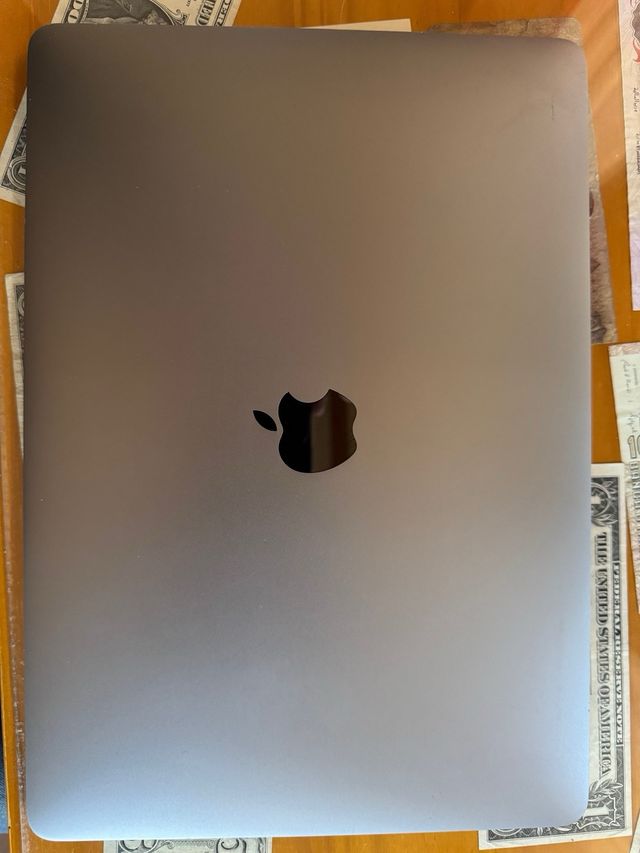 MacBook Air Retina 13”