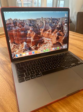 Macbook Pro 13” 512GB 16GB Ram