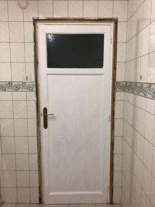 Puerta antigua para decoración