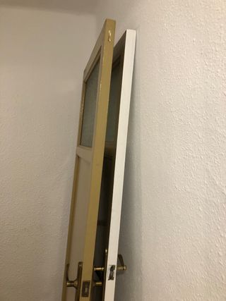 Puerta antigua para decoración