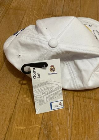 Gorra firmada Real Madrid