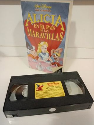 VHS Alicia en el país de las Maravillas