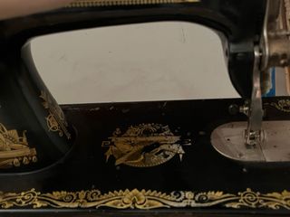 Máquina coser antigua Singer