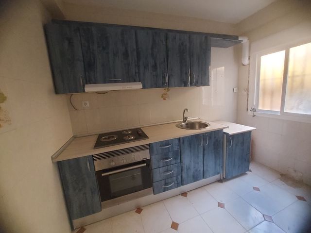 MONTAJES MUEBLES Y CARPINTERO