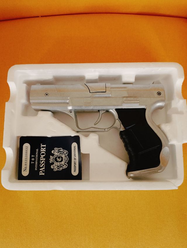 Pistola giocattolo  carabinieri 