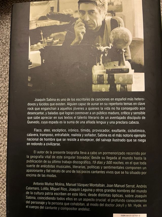 Perdonen la tristeza. Biografía de J. Sabina