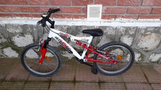 Bicicleta niños 20" Boomerang Attack