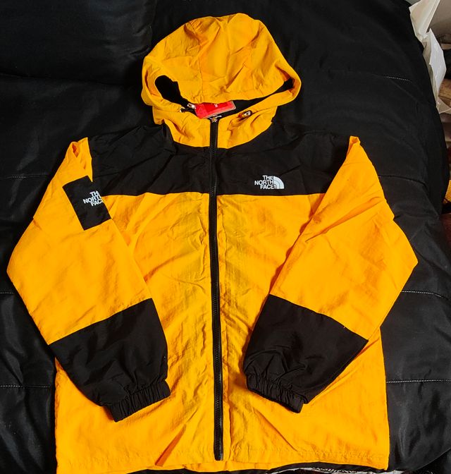 Chaqueta nueva. Talla s