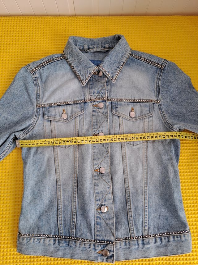 Cazadora vaquera Escada