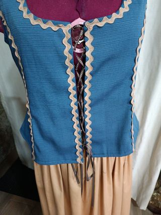 Traje medieval mujer