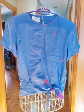 Blusa Vintage estampado notas musicales