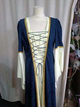 Traje medieval mujer