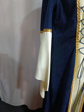 Traje medieval mujer