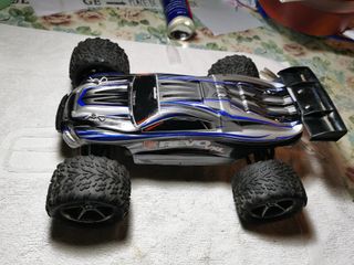 Traxxas eRevo 1/16