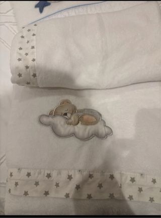 Sábanas de coralina para cuna