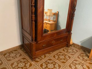Mueble antiguo