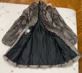 Abrigo de Piel de Zorro Plateado