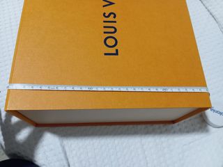 Caja Louis Vuitton