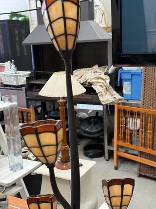 Lampara de pie estilo tiffany