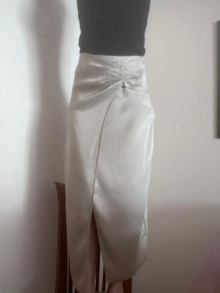 Falda larga de Zara