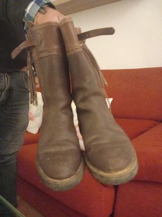 Botas