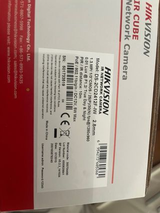 Camara de vigilancia IR cube Hykvision