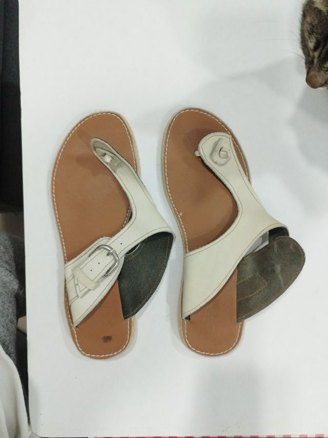 Sandalias de cuero