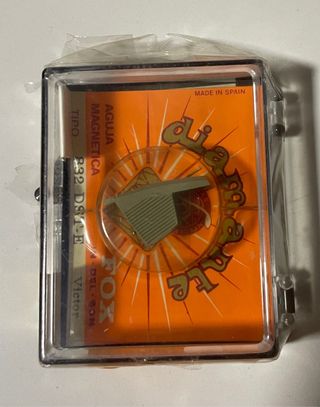 Aguja tocadiscos 832 DST E