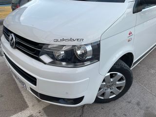 Volkswagen Caravelle 2010