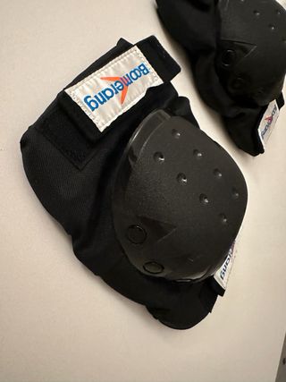 Rodilleras boomerang