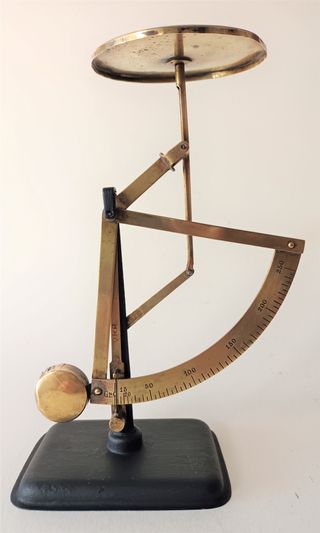 Antigua BALANZA. PESACARTAS. Siglo XIX.