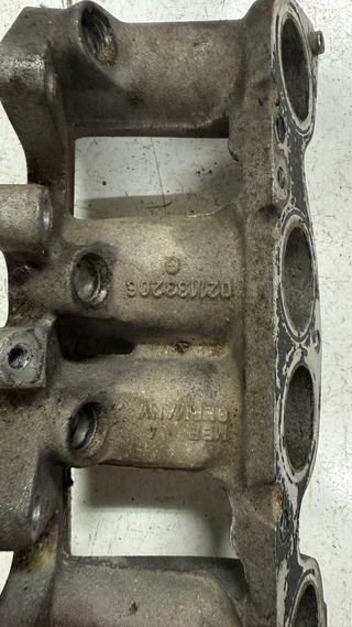 Colector admisión VW Golf 3 Vr6