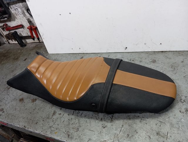 Asientos Gel Triumph Street Triple 2010