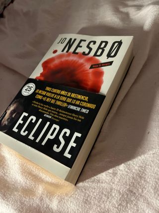Eclipse (Spanish Edition) (Harry Hole)