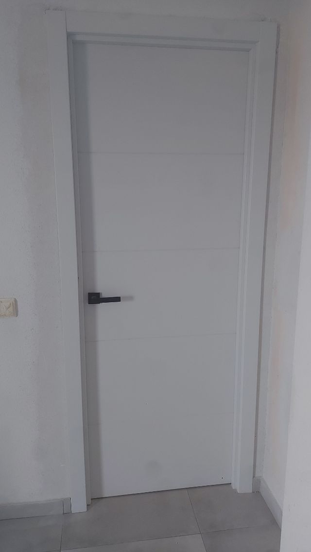 MONTAJE DE PUERTAS,MUEBLES,CARPINTERIA