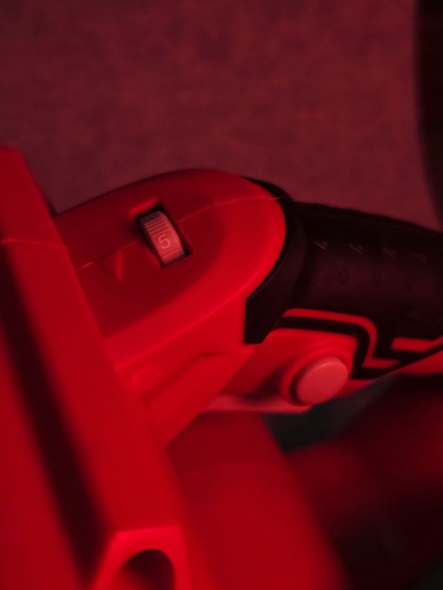 Levigatrice a nastro Enkho