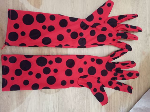 Guantes del disfraz