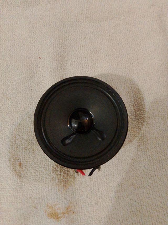 Altavoz de televisor 