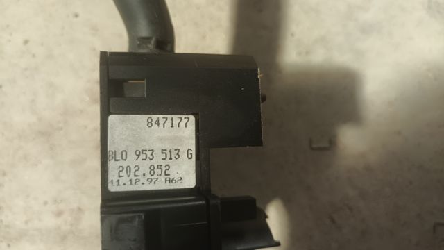 Manipulo luzes piscas Audi A6 C5